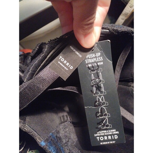 Torrid Lace Blue Strappy Convertible 6 Ways to Wear Strapless Push-Up Bra 42DDD - Picture 14 of 15